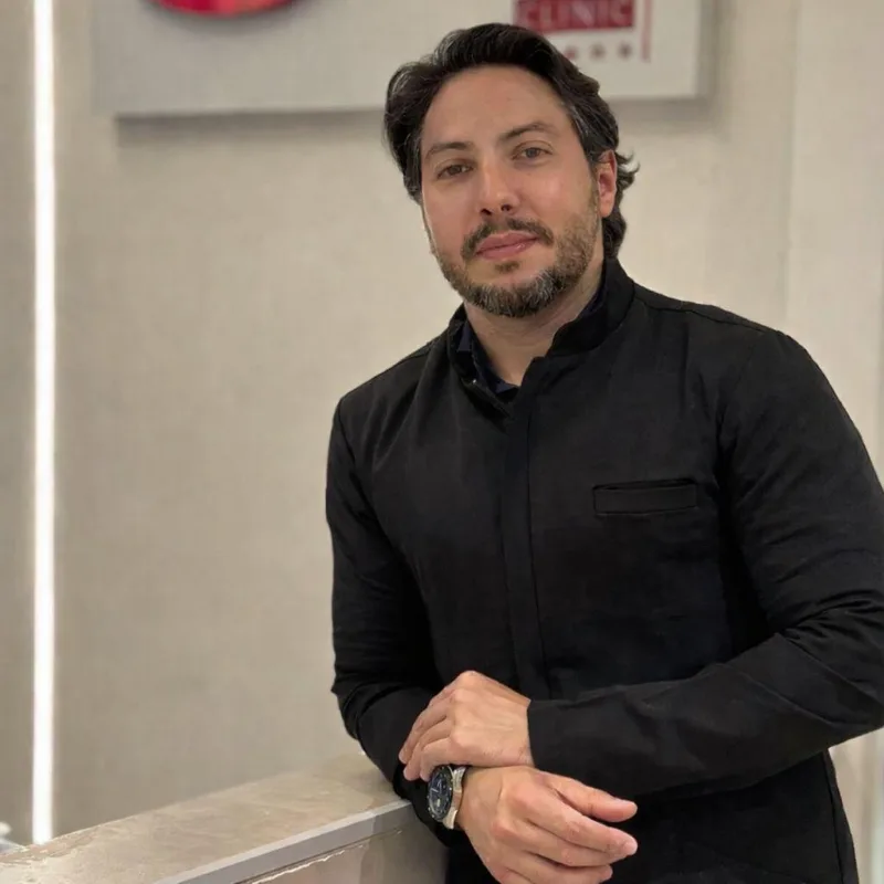 Dr. Daniel Molonha