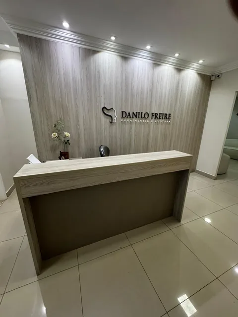 Estrutura da clínica Dr. Danilo Freire, no centro de Campos